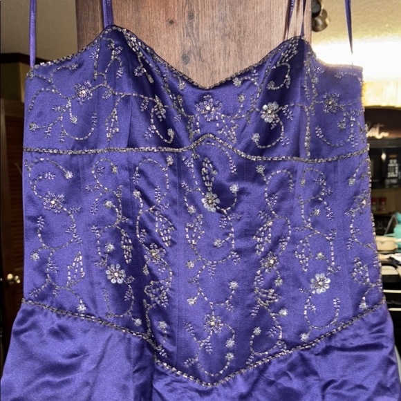 Purple formal 19/20 xxl beaded bodice ruched full skirt strapless prom ball gown - Picture 2 of 7